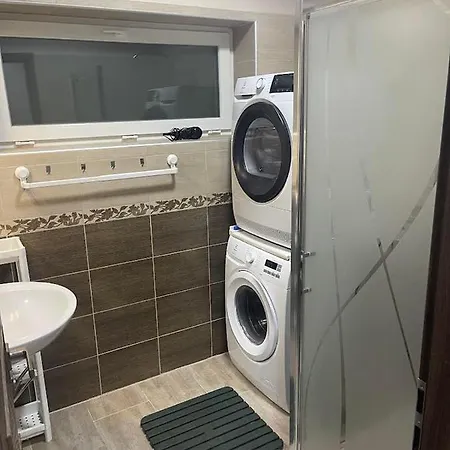 Zr9 Apartament *